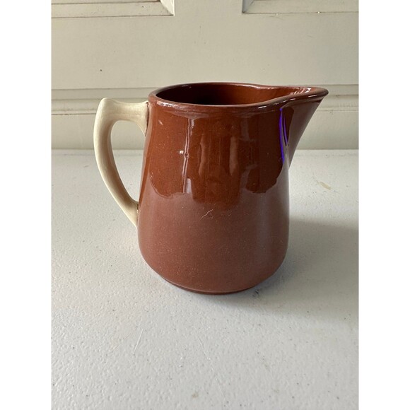 Vintage American Weller Pottery Redware Glazed Contrasting Handle Pitcher - Picture 2 of 5